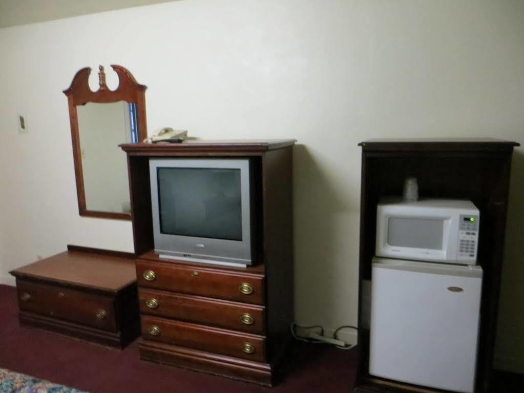 Centralia Motel Near Downtown By Oyo Exterior foto